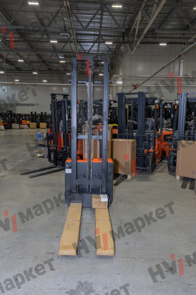 Самоходный штабелер PSE15L-C2 (2600mm) HV Market