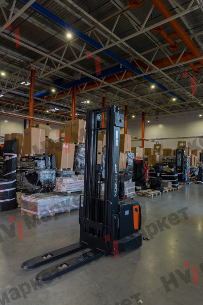 Самоходный штабелер PS15 Duplex mast (В-3200мм) HV Market