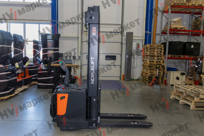 Самоходный штабелер PS15 Duplex mast (В-3200мм) HV Market