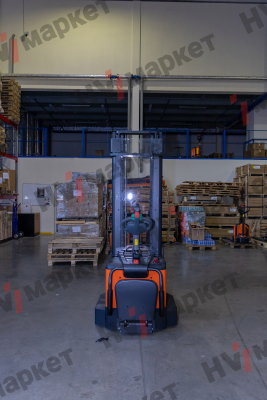 Самоходный штабелер PS15 Triplex mast (FFL, В-6000мм) HV Market
