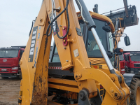 Bull 4SX Экскаватор-погрузчик HV Market