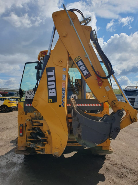 Bull 4SX Экскаватор-погрузчик HV Market