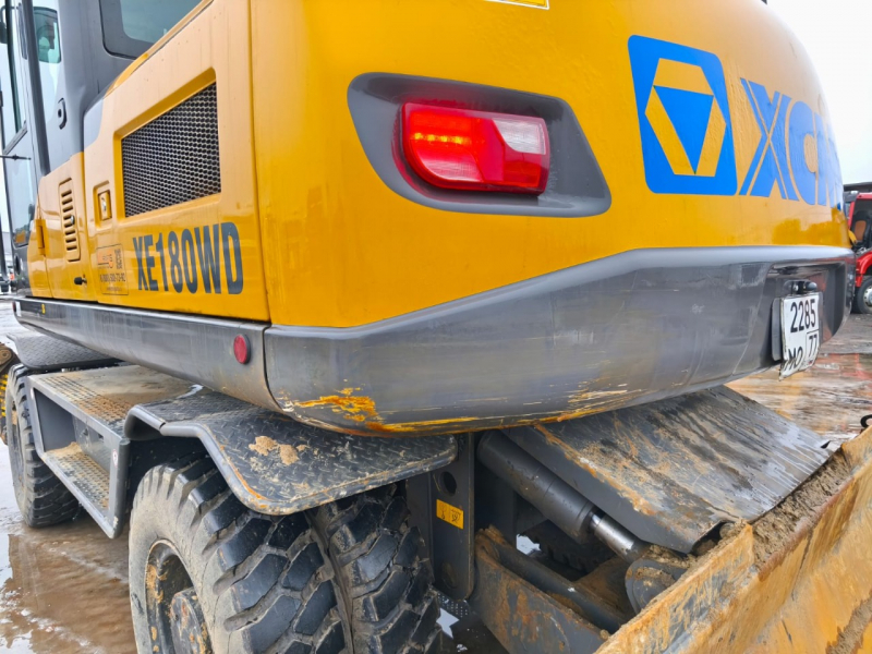 XCMG XE180* Экскаватор колесный