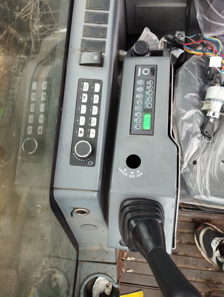 XCMG XE180* Экскаватор