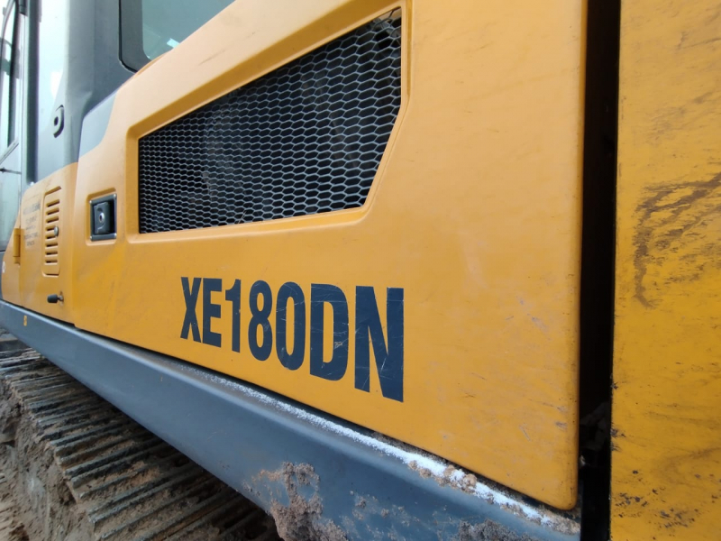 XCMG XE180* Экскаватор