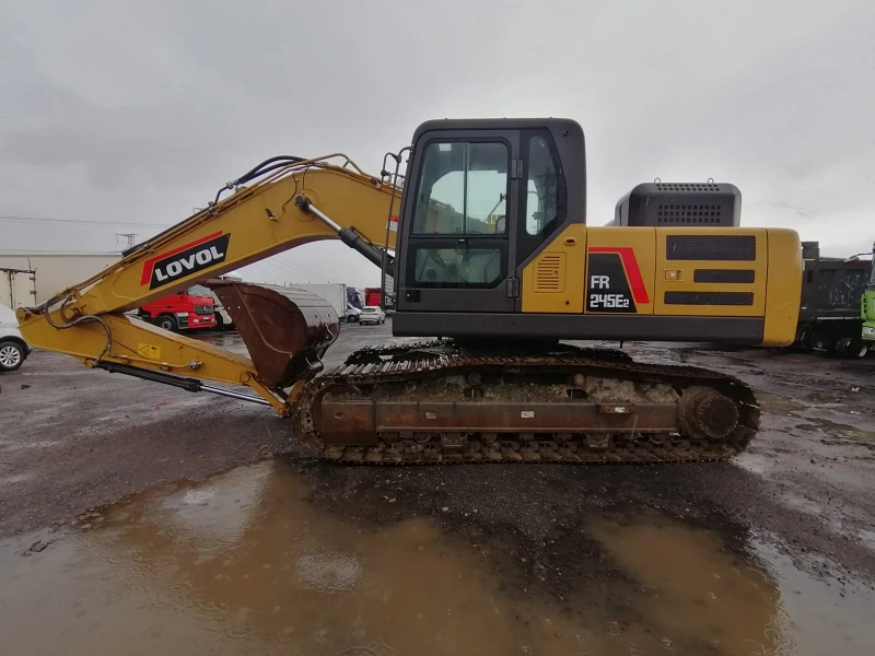 Lovol FR245* Экскаватор