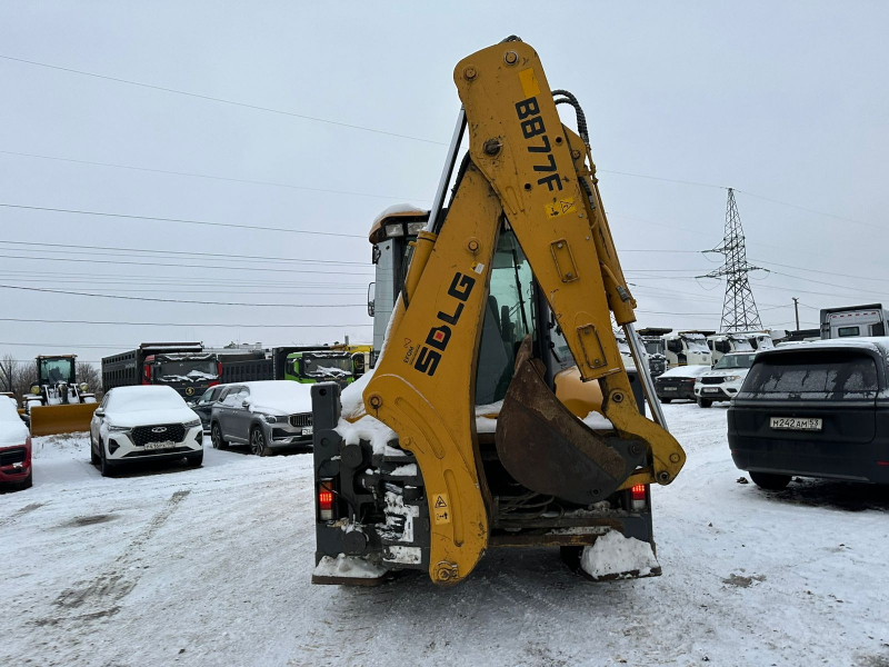 SDLG B877 Экскаватор-погрузчик