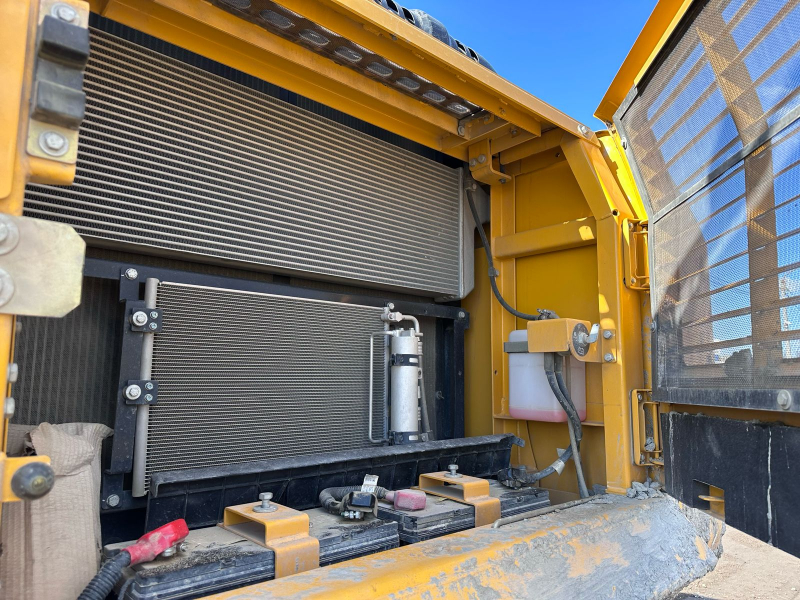 LiuGong CLG933 Экскаватор HV Market