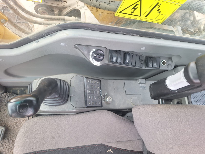 LGCE E6210 Экскаватор