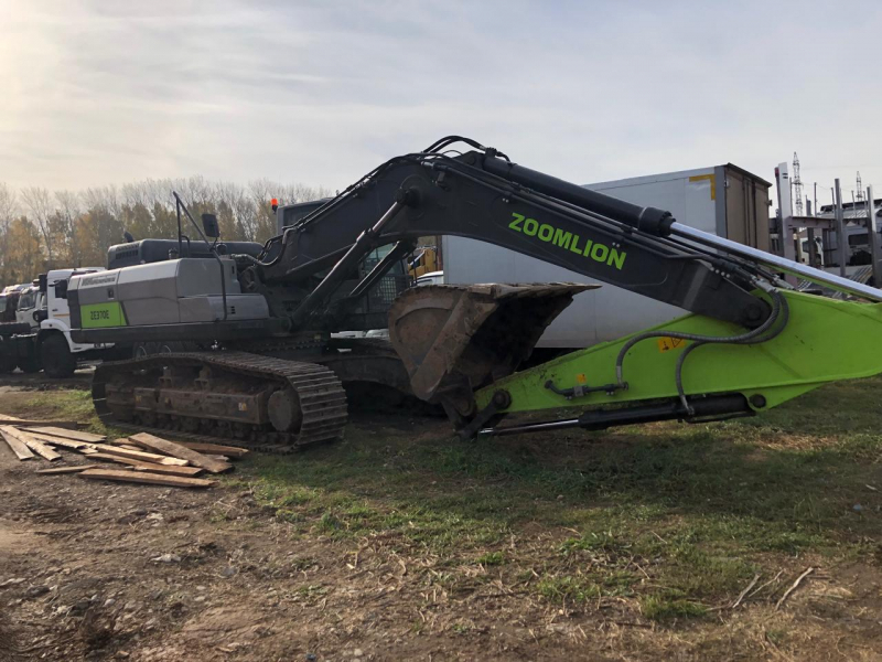 Zoomlion ZE370 Экскаватор