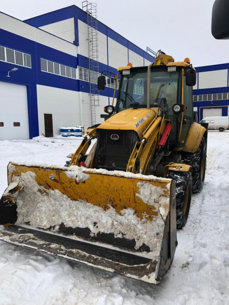 LGCE B877 Экскаватор-погрузчик