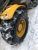 LGCE B877 Экскаватор-погрузчик HV Market