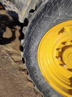 LGCE B877 Экскаватор-погрузчик HV Market