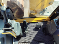 LGCE B877 Экскаватор-погрузчик HV Market