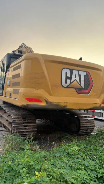 Caterpillar 330 Экскаватор