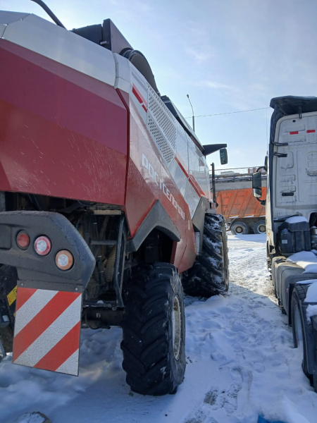 КЗ Ростсельмаш РСМ-181 Комбайн