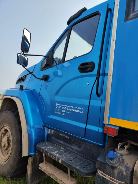 спец.пассажирский УРАЛ 32551-5013-71