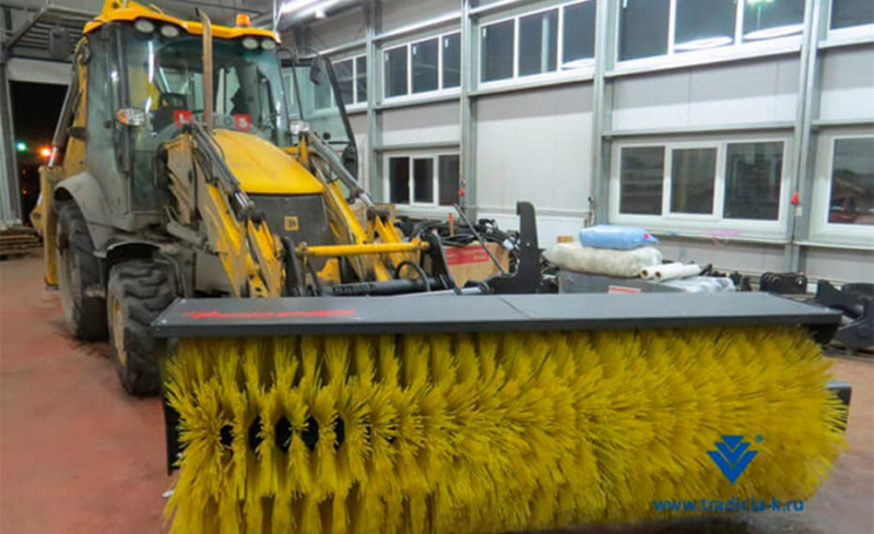 Щетка дорожная Impulse SP2400 мех поворот с плитой HV Market