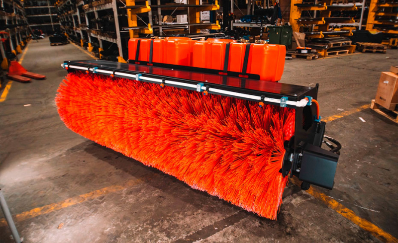 Impulse SP 2400 M (мех поворот) КОМПЛЕКТ (щетка+система полива с насосом) без переходной плиты HV Market