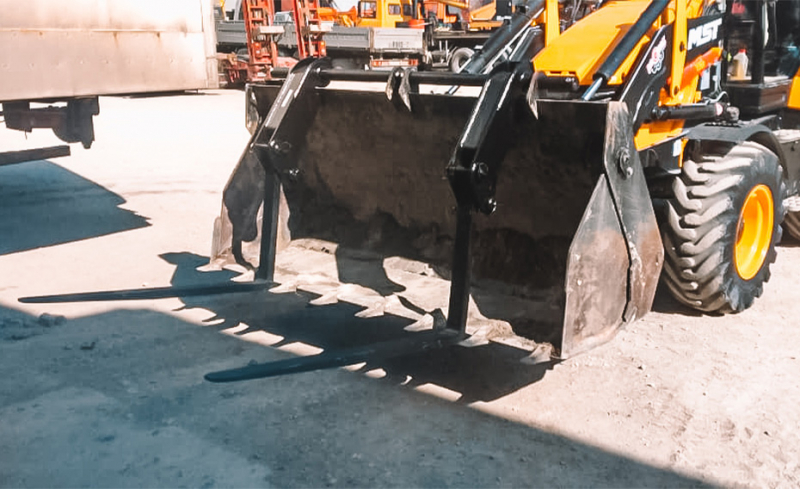 Вилы откидные паллетные Impulse PF2000 на ковш MST 542/544 HV Market