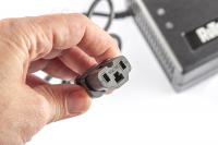 Зарядное устройство интеллектуальное для Li литиевых аккумуляторов 60V20A/H (3A) HV Market