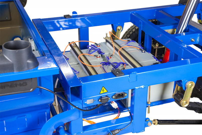 Грузовой электрический трицикл Rutrike D5 1700 гидравлика (60V1200W) Черный матовый