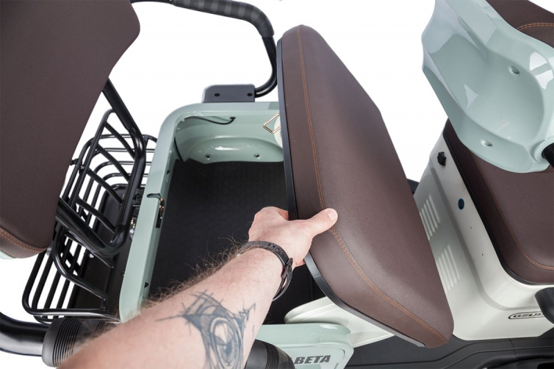 Электротрицикл Rutrike Gelbert Beta 48V/60V 800Вт Черный