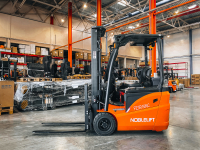 Электрический вилочный погрузчик FE3R14NC Triplex mast (Литий 277Ач, FFL, В-4500мм) HV Market