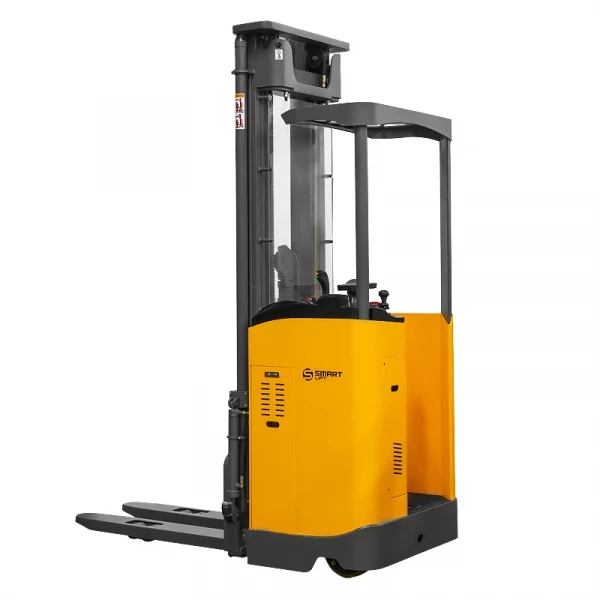 Штабелер самоходный с кабиной CDD15C (1500 кг, 5 м, 24В / 400Ач, PV, EPS) SMARTLIFT (SMART)