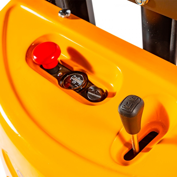 Штабелер с электроподъемом BDA 2016 (2000 кг; 1,6 м; 12В / 120Ач) SMARTLIFT