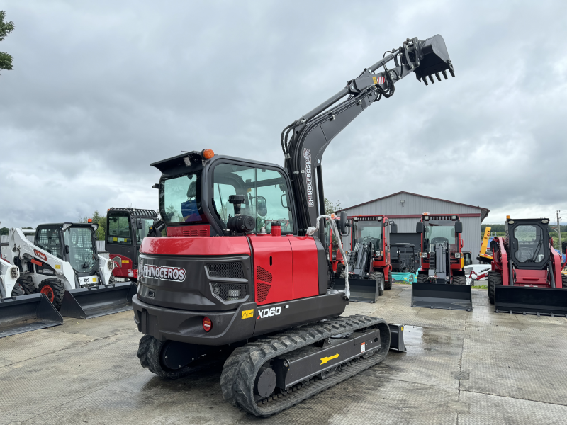 Мини-экскаватор QUADTRAC EX60 (6 т, кабина, А/С, квикаплер, поворотная стрела)