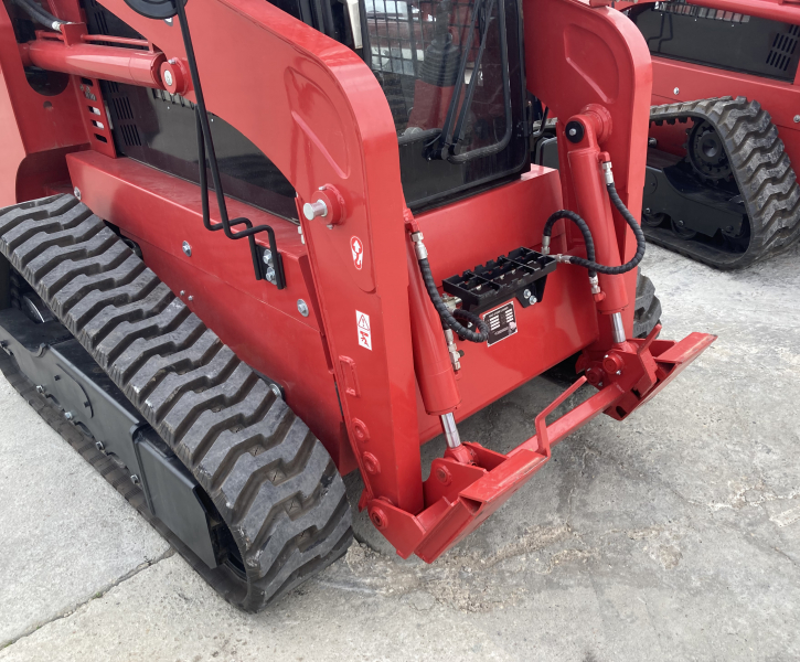 Мини-погрузчик QUADTRAC CTL135 (1300 кг (2024 г))