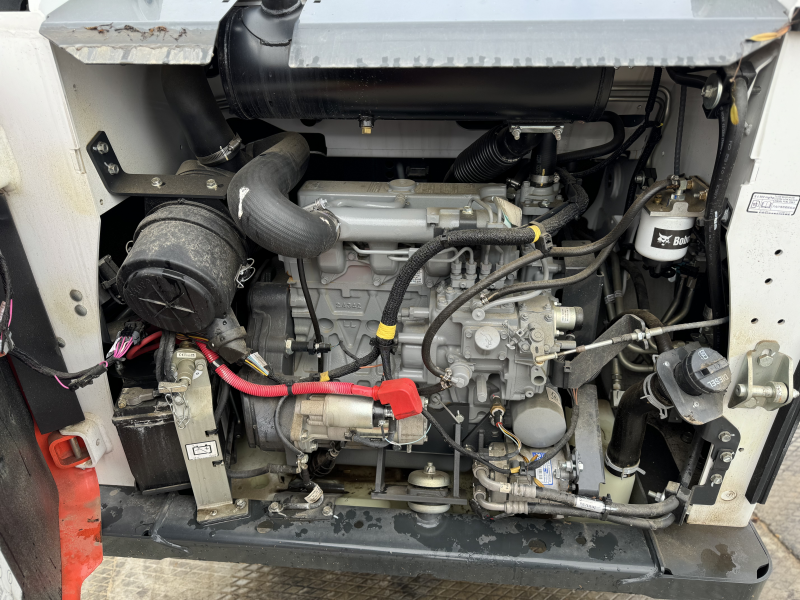 Мини-погрузчик BOBCAT S510 (Г/п 810 кг)