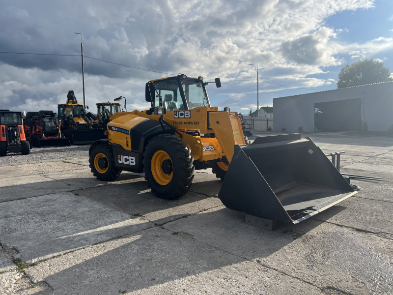 Телескопический погрузчик JCB 530-70 (2023 год)