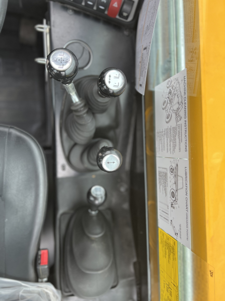 Телескопический погрузчик JCB 530-70 (2023 год)