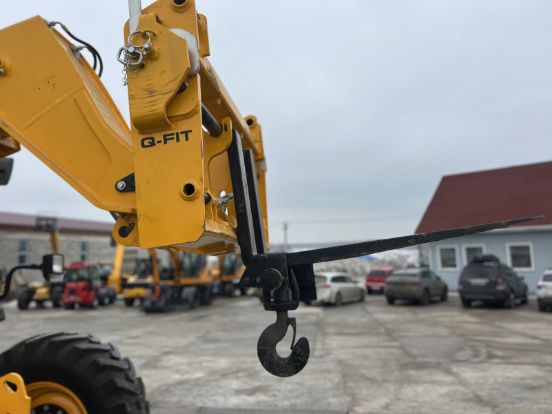Телескопический погрузчик JCB 530-70 (2023 год)