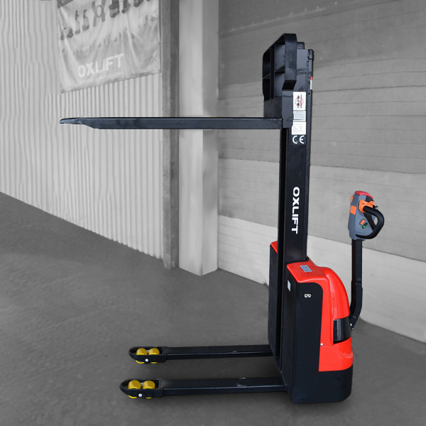 Самоходный штабелер OXLIFT AX12D 1600 мм 1200 кг