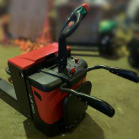 Тележка самоходная электрическая TX 20N OXLIFT 2000 кг HV Market