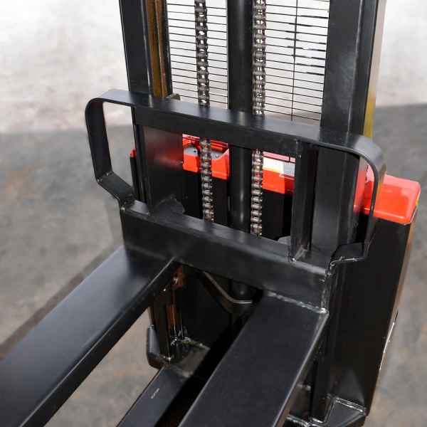 Самоходный штабелер OXLIFT AX12 3500 мм 1200 кг