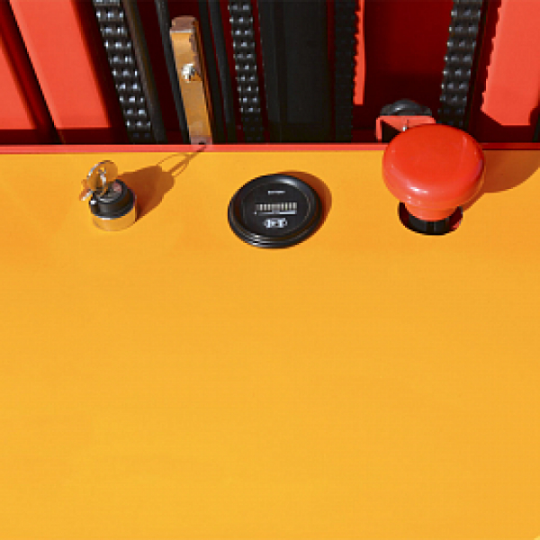 Самоходный вертикальный комплектовщик заказов OXLIFT YXM-45 4500 мм 300 кг