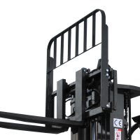 Электрический погрузчик YETT CPD25-A3H4-M-M400-3W HV Market