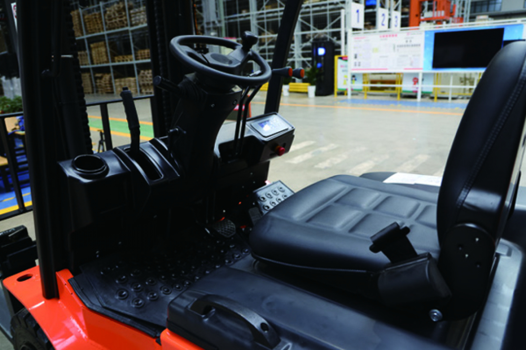 Электрический вилочный погрузчик Noblelift FE4P35Q Duplex mast (Свинц-кислот 560Ач, FFL, В-3600мм), высота подъема 3600 мм, грузоподъемность 3500 кг, ширина вил 125 мм