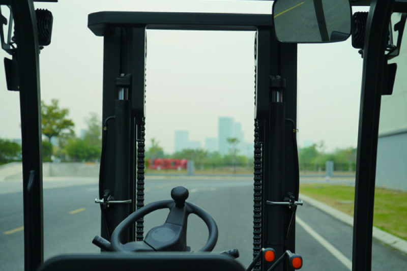 Электрический вилочный погрузчик FE4P35Q Triplex mast (Свинц-кислот 560Ач, FFL, В-5000мм)