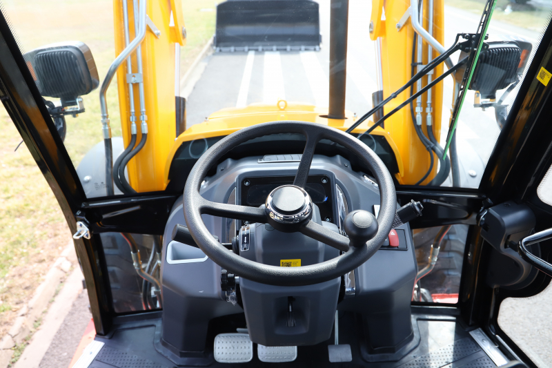 Экскаватор-погрузчик LONKING 84C (ver 2.0)