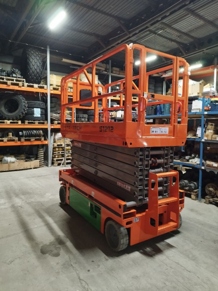 Ножничный подъёмник STRATECH S1212