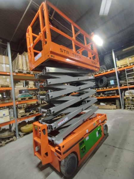 Ножничный подъёмник STRATECH S1212