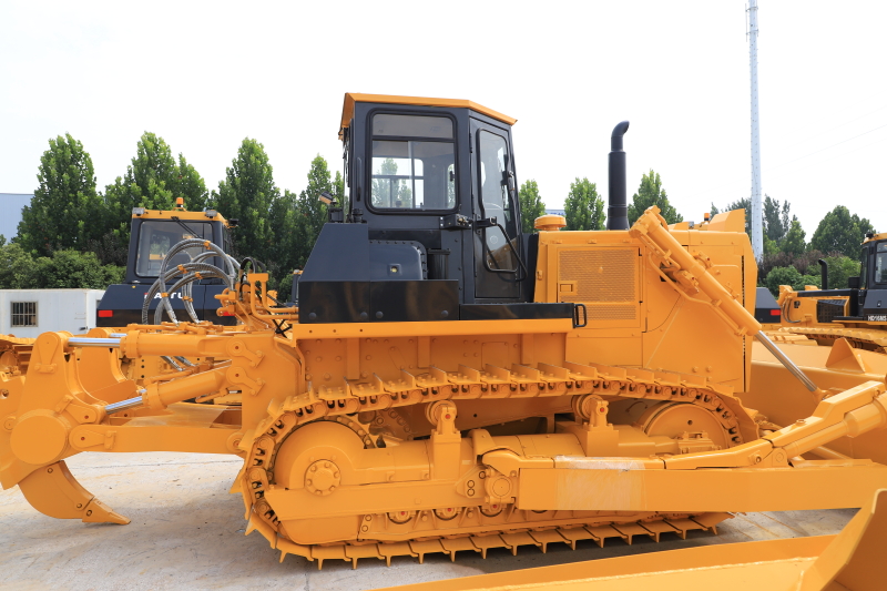 Бульдозер Shantui rSD22 (рыхлитель опция)