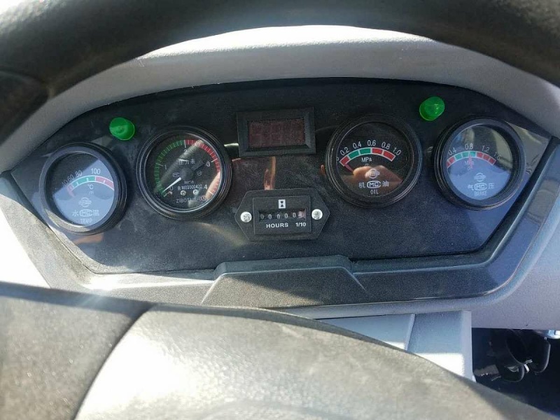 Фронтальный погрузчик МТК 930