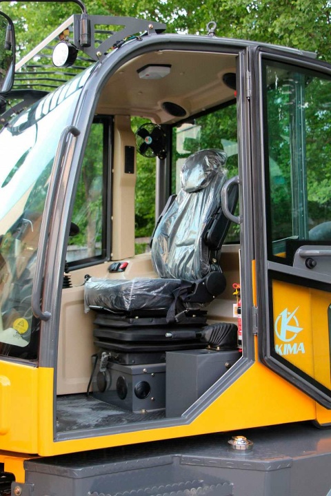 Телескопический погрузчик MTK TL30