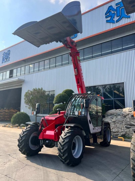 Телескопический погрузчик MTK MT-X 735 ST